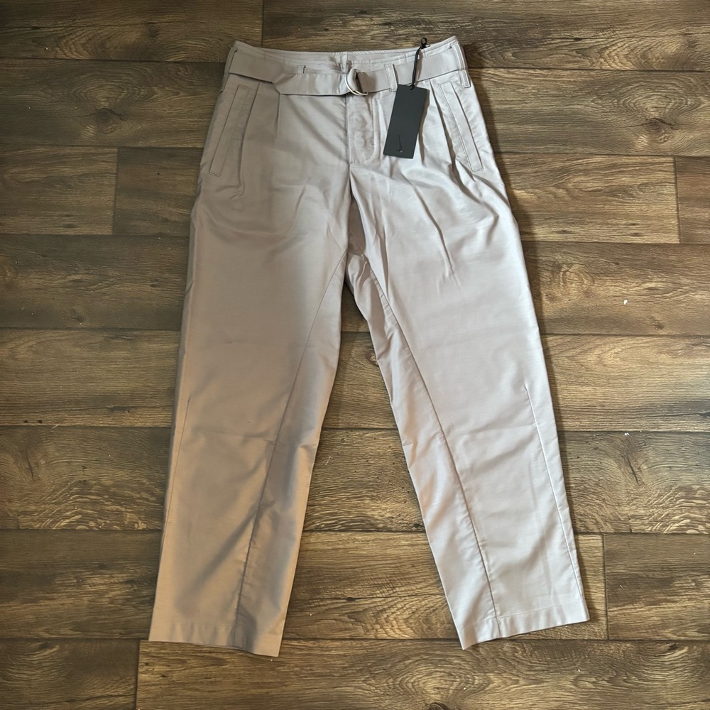 Nike Men's The ESC Trouser Pants Grey Size Small DN4100-012 NEW Made in Italy